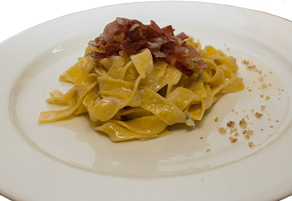 Tagliatelle Spek e Gorgonzola